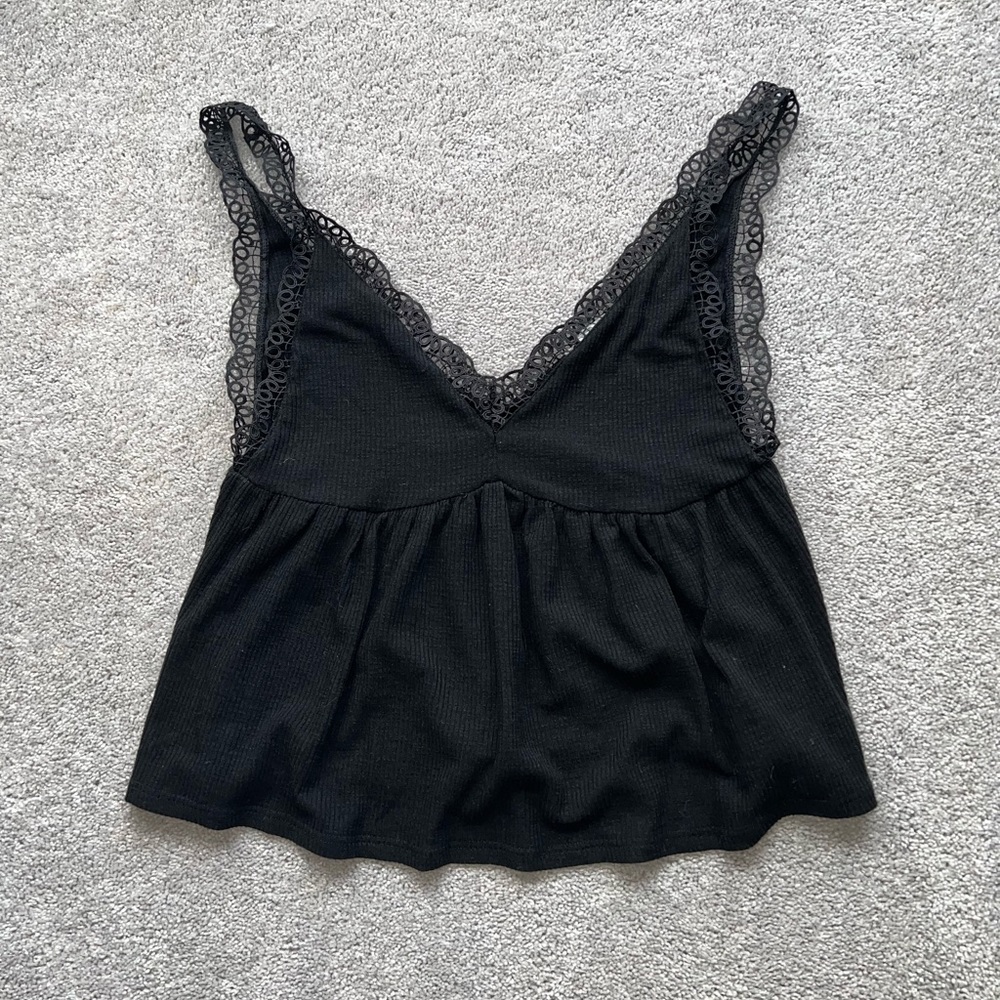 Umgee Laced Trim Flowy Tank Top - Picture 2 of 5